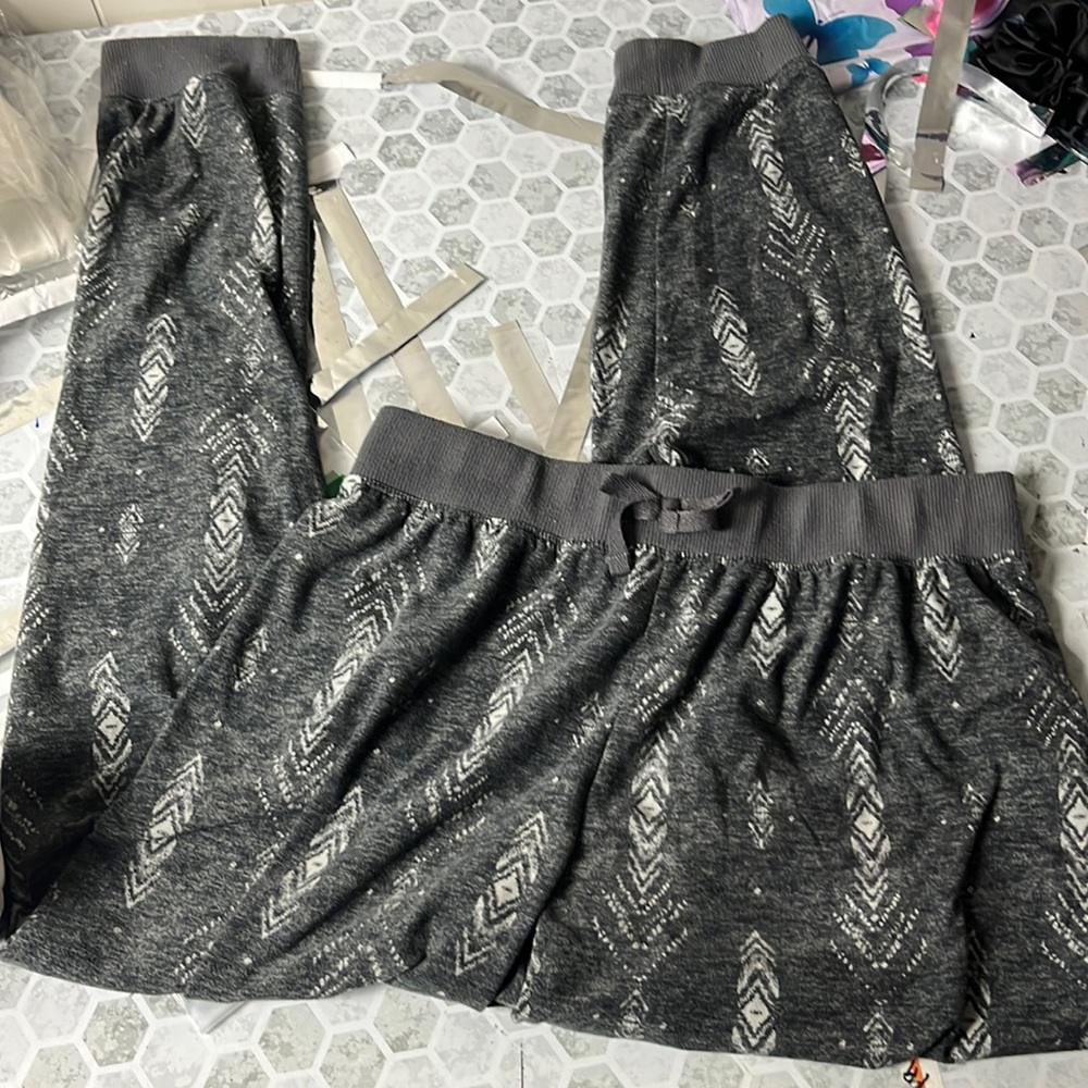 Mudd Sz 14 Gray Patterned Elastic Waist Jogger Style Pant